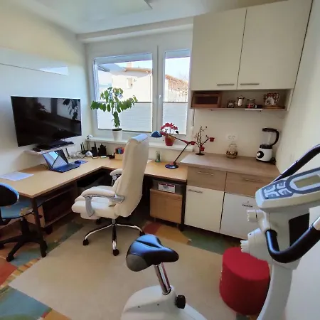 Apartma Velesa Race Zewnętrze zdjęcie