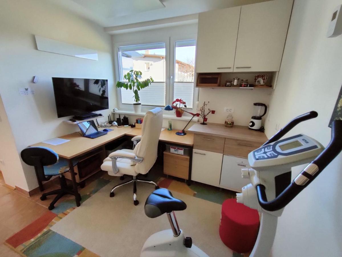 Apartma Velesa Race